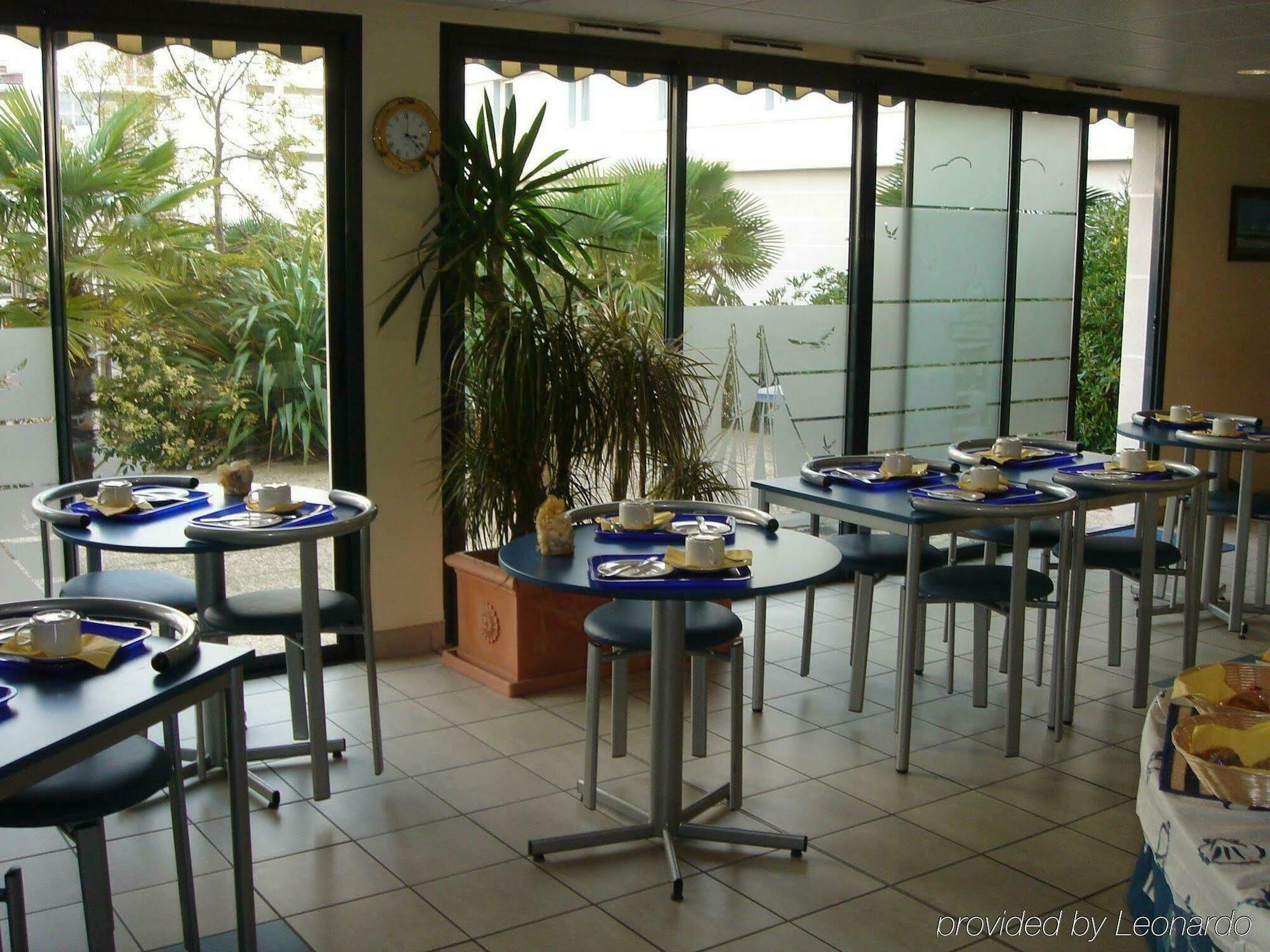 Appart'City Saint-Nazaire Centre Restaurant foto
